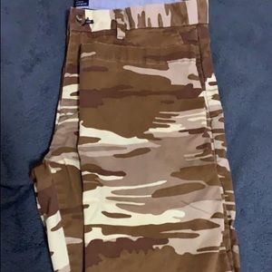 Tommy Hilfiger Camo pants